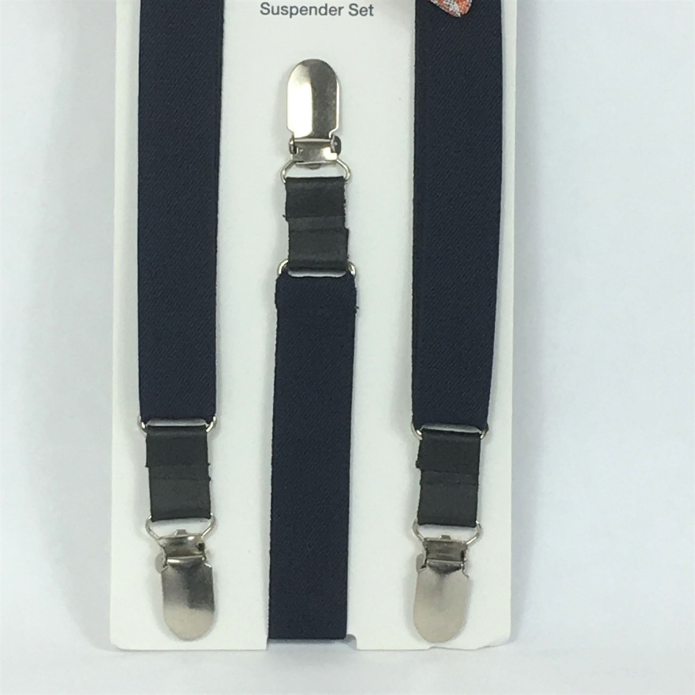 Izod Bow Tie and Suspender Set - Picture 4 of 5